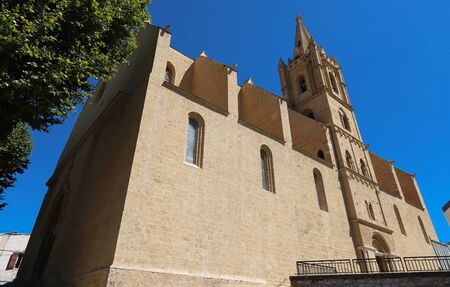 The collegial church Saint Laurent is an excellent example of Frances meridional Gothic style. Salon-de-Provence, Franceの写真素材