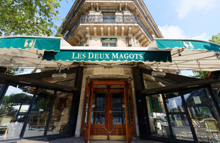 The famous cafe Les deux Magots located in Saint Germain des Pres area of Paris.It has been frequented by Ernest Hemingway, Pablo Picasso,Albert Camus, James Joyce...のeditorial素材