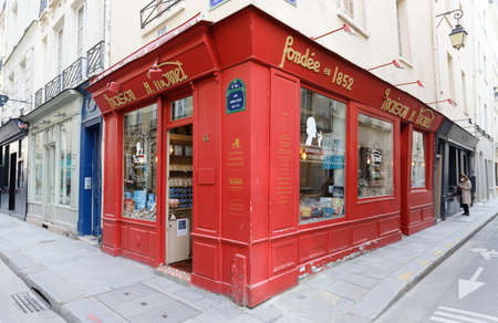 The vintage candy and chocolate shop Maison Moinet located on Saint-Louis island, Paris, France.のeditorial素材