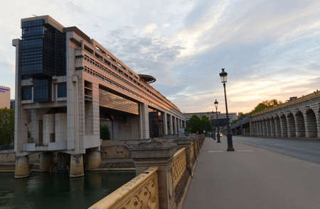The headquarters of the French Ministry of Finance and Economy is located in the Bercy neighborhood in the 12th arrondissement of Paris.のeditorial素材