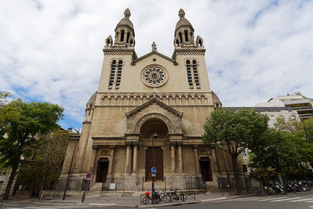 The Saint-Anne de la Butte-aux-Cailles church is located in the district of the same name. A building of a Roman-Byzantine style, it was completed in 1912. Paris.の写真素材