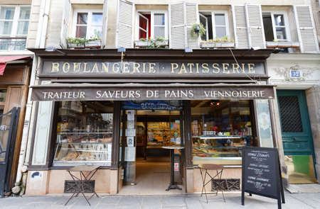 The traditional French bakery and cake shop located in Marais district of Paris, France.のeditorial素材