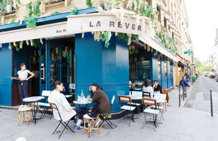 La Reverie is traditional French cafe bar located in historical centre of Paris, near Bastille square..のeditorial素材