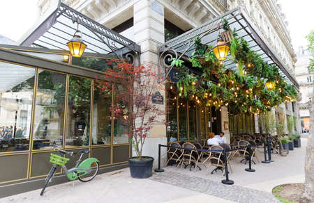 Cafe Baltard au Louvre is traditional French cafe located in Les Halles district in Paris., France.のeditorial素材