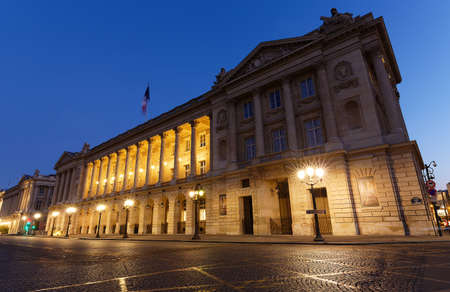 The Hotel de la Marine is an iconic monument on Concorde square . Until 1798, it housed the Garde-Meuble de la Couronne, before becoming the headquarters of France navy ministry for over 200 years.のeditorial素材