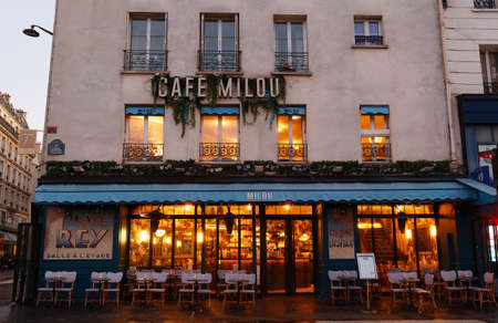 The traditional parisian cafe Milou . It located at Bastille square in Paris, France.のeditorial素材