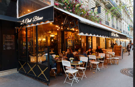 The traditional parisian resaurant Le Chat Blanc. It located at Fraklin Roosevelt avenue in Paris, France.のeditorial素材