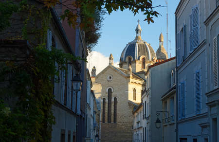 The Saint-Anne de la Butte-aux-Cailles church is located in the district of the same name. A building of a Roman-Byzantine style, it was completed in 1912. Paris.の写真素材