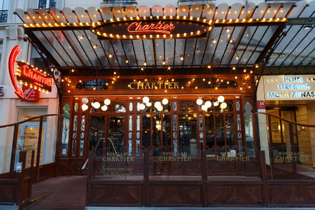 Since its creation in 1896, restaurant Bouillon Chartier has earned itself a reputation as a true culinary institution in Paris . It located in the Montparnasse district in Paris.のeditorial素材