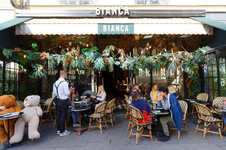 Bianca is traditional Italian Restaurant located in 2nd arrondissement of Paris on Rue du 4 Septembre. Paris. France.のeditorial素材