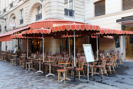 Printanier is traditional French restaurant located not far from the Printemps Haussmann beauty shop in Paris, France.のeditorial素材