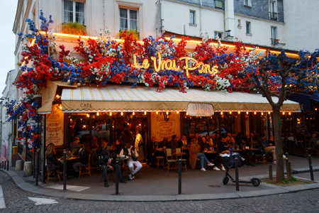 Paris, France-March 06,2019 : The Cafe Le Vrai Paris. It is a traditional French cafe in the Montmartre district, Paris, France.のeditorial素材