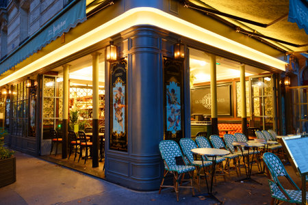 Typical Parisian restaurant La Dame de Paris at night located next to famous Notre Dame cathedral Paris, France.のeditorial素材