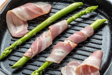 Asparagus and bacon, Healthy food, ketogenic diet, diet lunch concept. top view.