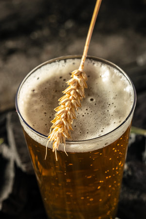 beer and wheat ears. vertical image. place for text.の写真素材