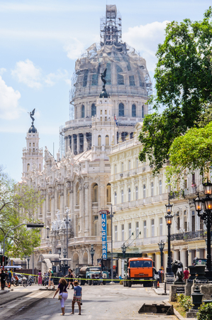 The Capitolio under construction and the roads being prepared for Obama's visit in Havana, the capital of Cubaのeditorial素材