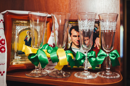 Beautiful wedding bouquet and glasses for champagne.の写真素材