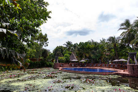 Hua Hin, Thailand â AUGUST 04, 2020: Swimming pool Anantara Hua Hin Resort Landscape View from Hua Hin in Thailand, Asiaのeditorial素材