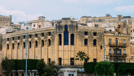 Building in center of Copspicua, Maltaのeditorial素材