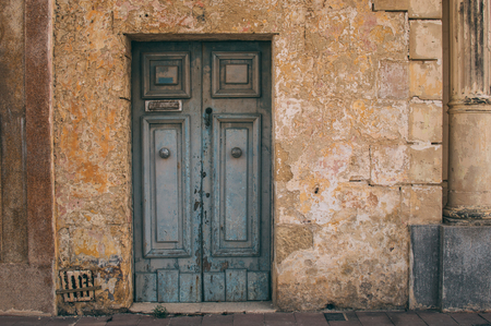 Maltese old blue door, Maltaの写真素材