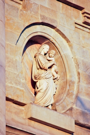 Marble statue of the virgin Mary carrying a childの写真素材