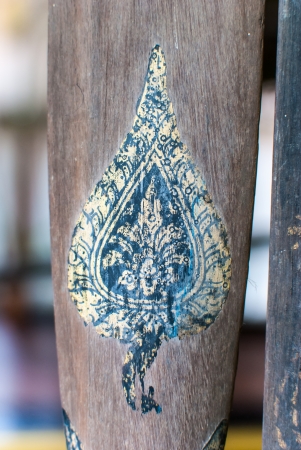 Old wooden oars in Thailandの写真素材