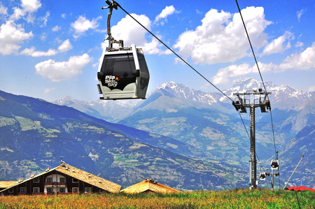 AOSTA, ITALY - JULY 4: Cable car in Pila mountain near Aosta on July 6, 2015. Aosta is the capital and largest town of Val d'Aosta, Italy.のeditorial素材