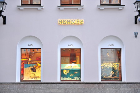 MOSCOW, RUSSIA - DECEMBER 20: Facade of Hermes flagship store in Moscow on December 20, 2015. Hermes is a world famous luxury fashion couture.のeditorial素材