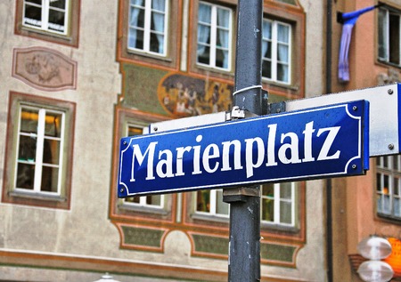 Marienplatz sign in the street of Munchen, Germanyのeditorial素材
