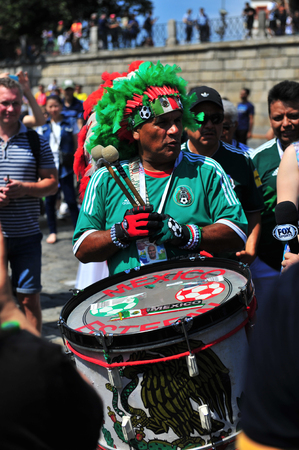 MOSCOW, RUSSIA - JUNE 17: Fan of Mexico national football team in the street of Moscow, Russia on June 17, 2018.のeditorial素材