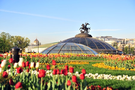 Summer view of Manezhnaya square and Okhotniy ryad domesのeditorial素材
