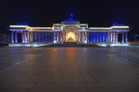 The monument, depicting a seated Genghis Khan, located on the square named after him in Ulan Bator, capital of Mongoliaの写真素材