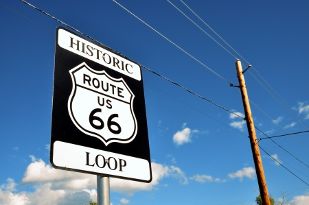  Historic Route 66 sign on the roadの写真素材