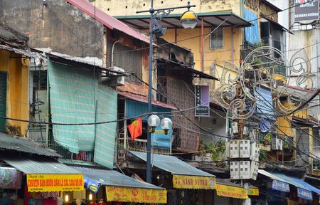 HA NOI VIETNAM march 01 2015: Houses and the ground floor of Hanoiのeditorial素材