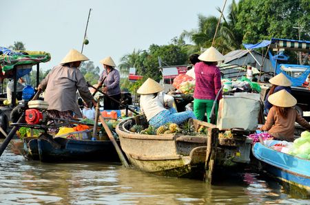 Cai Rang Market - most important floating market on the Mekong Delta.のeditorial素材