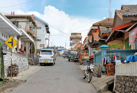 Cemoro Lawang, Indonesia - May 12 : An view of Cemoro Lawang Village near Bromoのeditorial素材