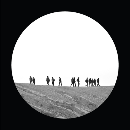 EAST JAVA, INDONESIA - OCT 19, 2015: Tourists hiking at Kawah Ijen volcano in East Java, Indonesia.のeditorial素材