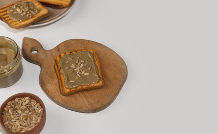 Toasted Bread Spread Organic Sunflower butter. A delicious, creamy and salty treat. Hypoallergenic...