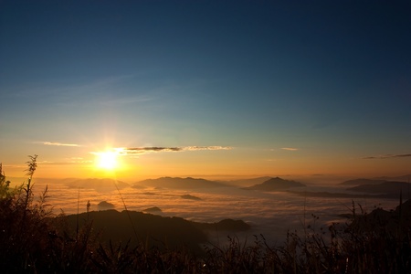 Mist and mountains.の写真素材