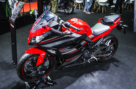 BANGKOK - AUGUST 21, 2017 : kawasaki ninja 300 on display at Bangkok International Grand Motor Sale 2017(Big Motor Sale) in Bangkok, Thailandのeditorial素材