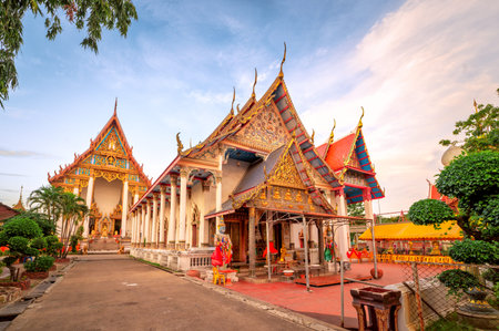 Tambon Rachathewa, Bang Phli District, Samut Prakan, Thailand, October 17, 2019 : Wat King Kaeo, Beautiful Buddhist templeのeditorial素材