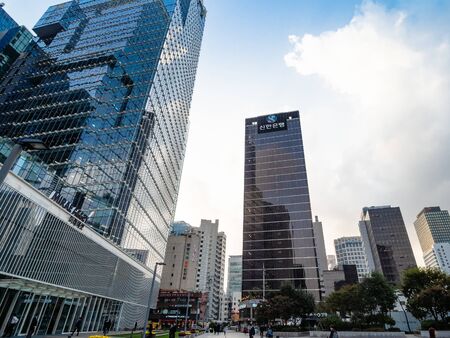 SEOUL, SOUTH KOREA - OCTOBER 31, 2019: people near modern houses in Insadong neighborhood of Jongno-gu district of Seoul city. Seoul Special City is the capital and largest metropolis of South Koreaのeditorial素材