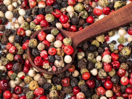 top view of wooden spoon in Four Pepper Blend closeupの写真素材