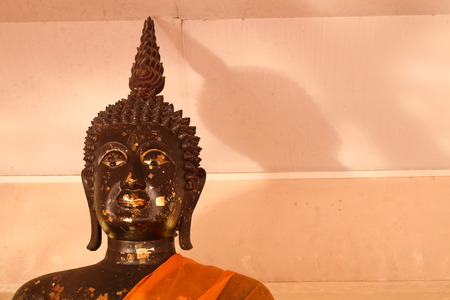 Buddha with shadowの写真素材