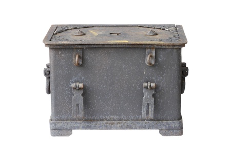 old treasure chest on white.
の写真素材