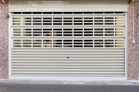 Empty storefront with great possibilities for small businessの写真素材