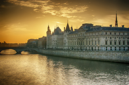 Seine river and Old Town of Paris (France) in the sunriseの写真素材