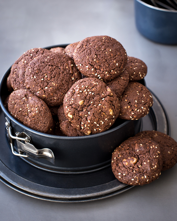 On the metal form, chocolate biscuits with sesameの写真素材