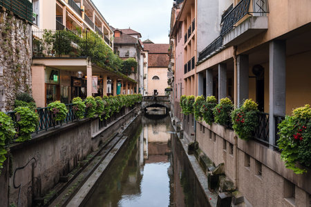 Annecy Thiou River Old Town Canals View