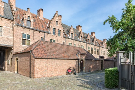 ANTWERP, BELGIUM - AUG 13: Beguinage with old historic houses on August 13, 2015 in downtown in the city of Antwerp, Belgiumのeditorial素材